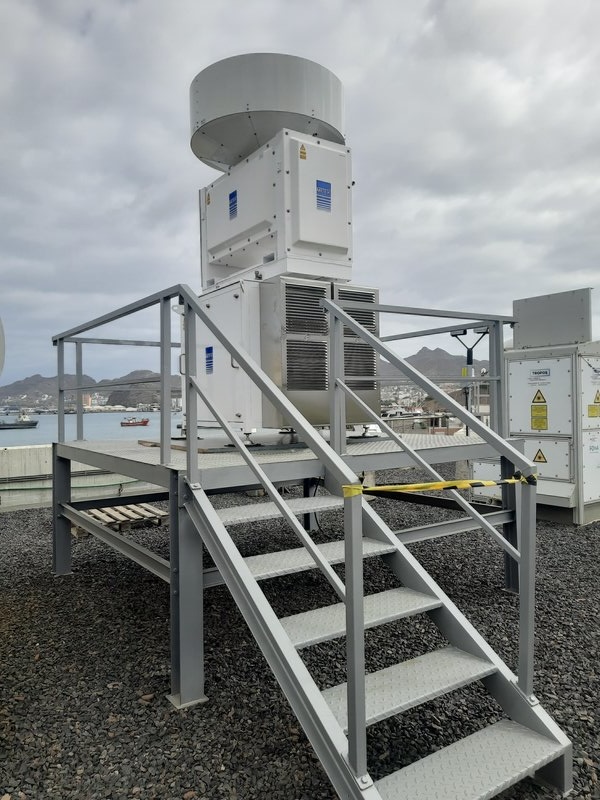 New radar set on the roof of OSCM